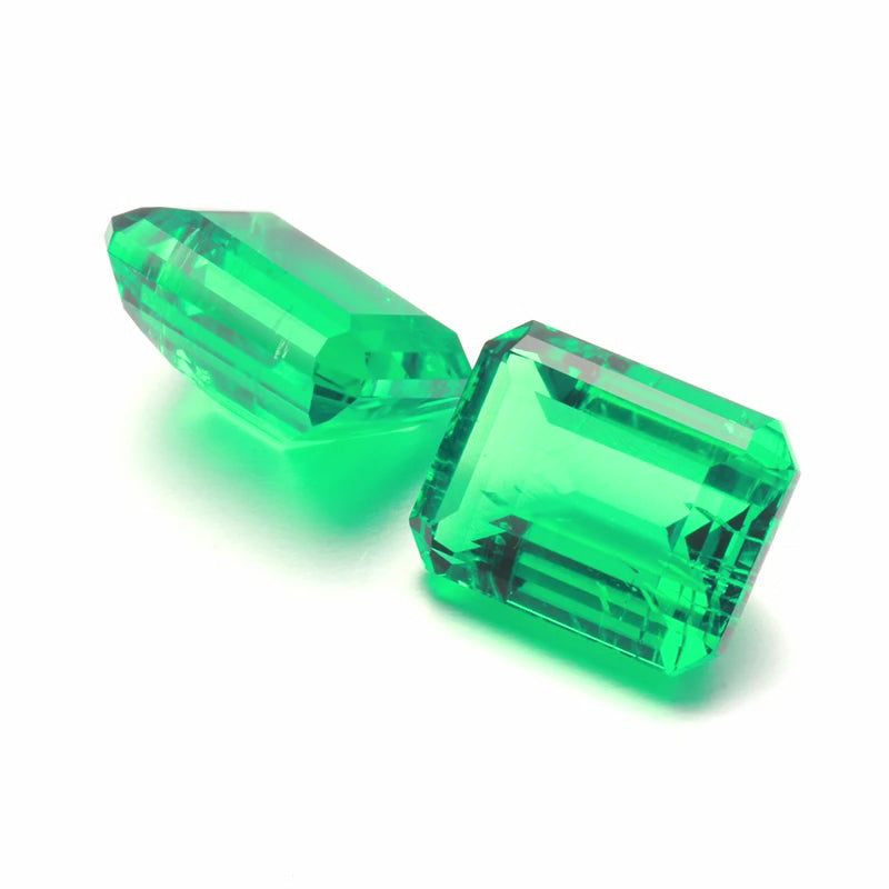 13x18mm Emerald Cut Lab-Grown Emerald (Approx. 15ct)